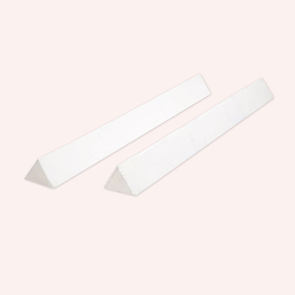 Triangular children's bed railing strip
